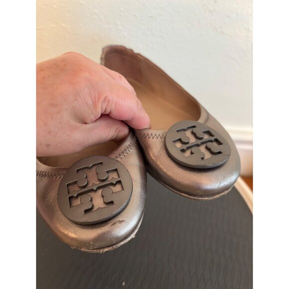 Tory Burch Metallic Rose Gold Leather Ballet Flats Scalloped Edge & Logo 6.5M - Picture 11 of 11